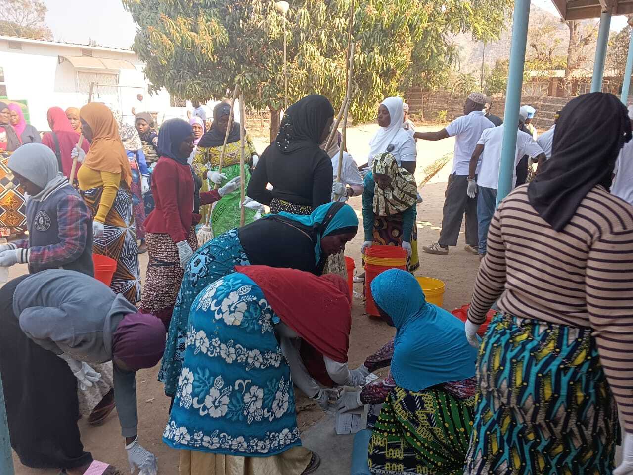 Machinjiri Muslim Zone Committee Conducts Cleaning Exercise