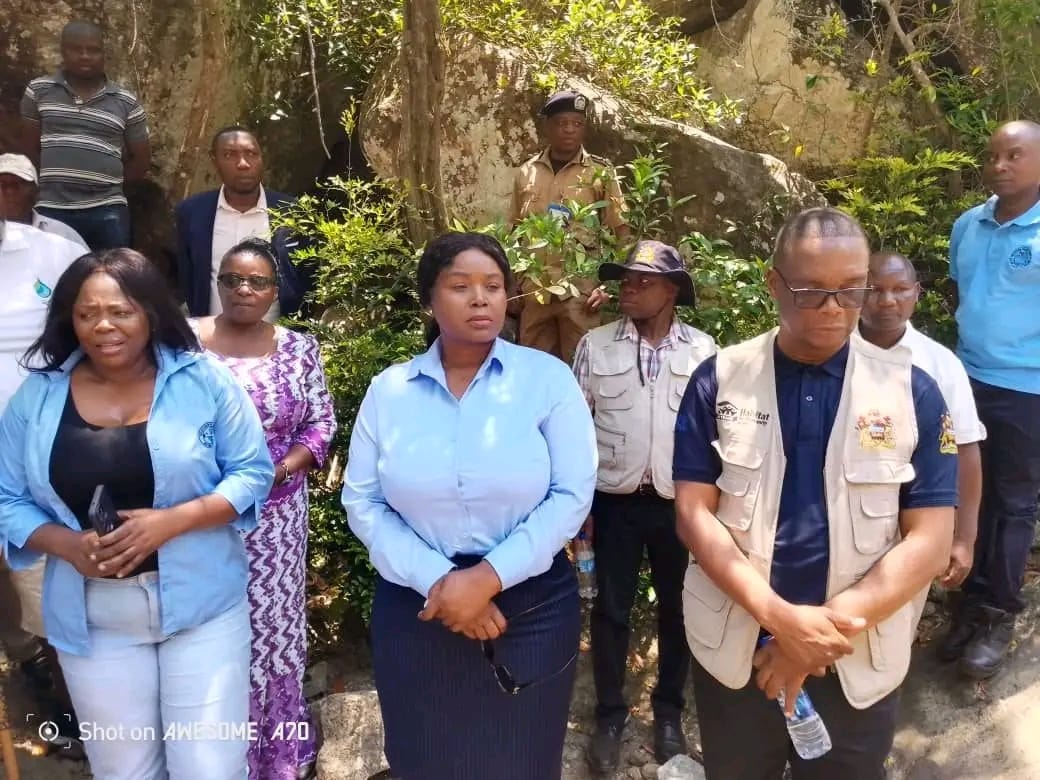 Nduna Ya Boma Iyendera Malo Wotengera Madzi